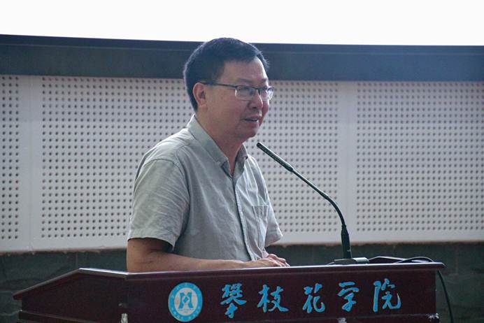 说明:E:\卿\5-5 人文讲坛\2023.6.13公司开展人文讲坛｜三星堆文化与文学创作\照片\9.JPG